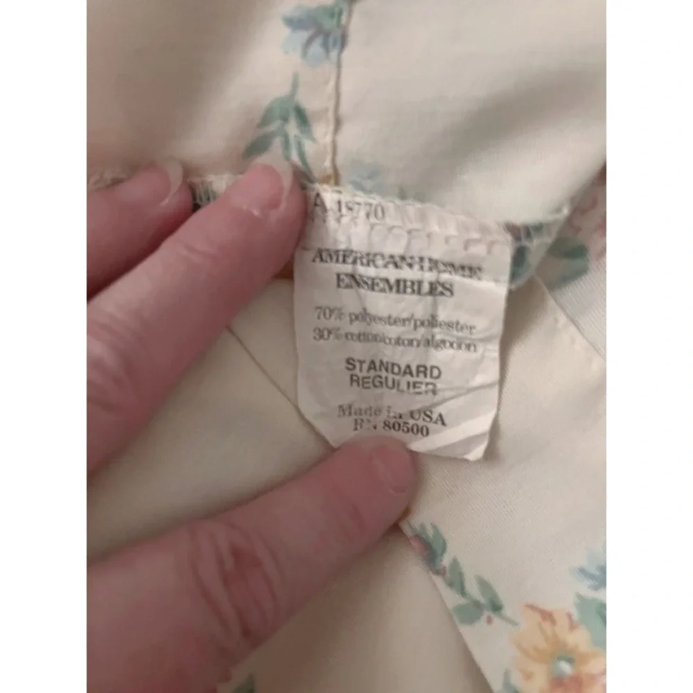 Vintage Cottagecore floral pillowcase, American Home‎ Ensembles, made in USA